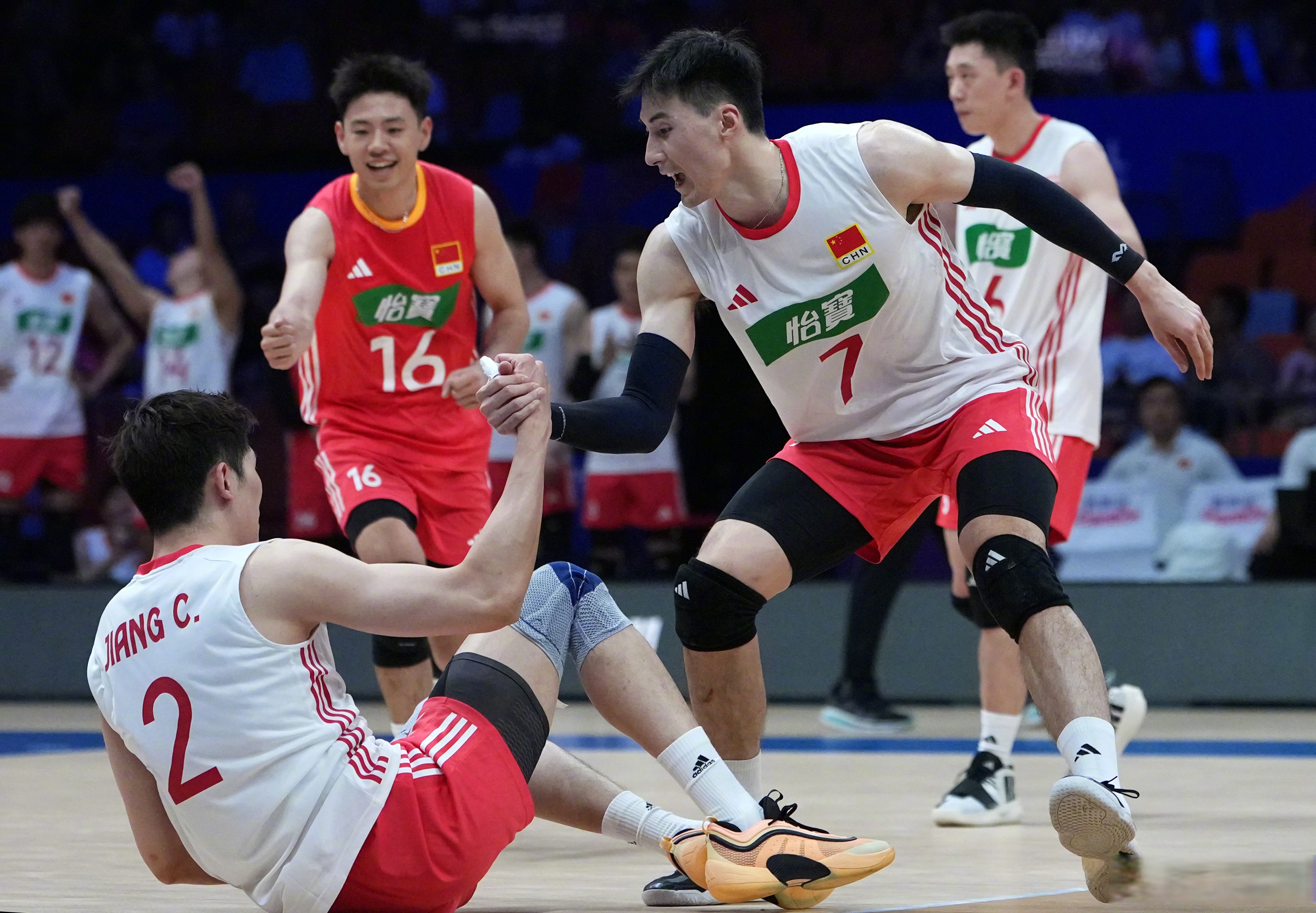 开云体育app-塞尔维亚队教练压力巨大！，巴特勒遭遇二十持续失利比赛高潮迭起的简单介绍-开云体育app